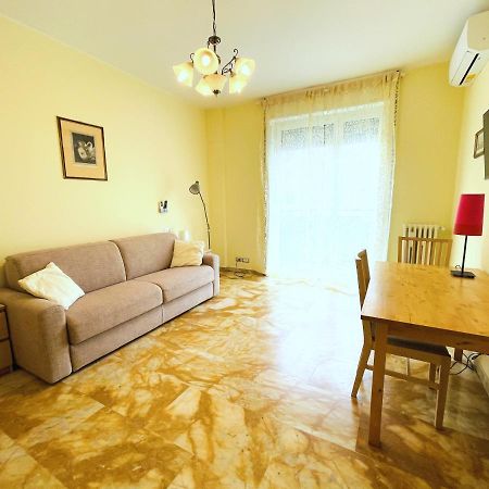 Accomodo Mib27 Bivano Centrale Villa Milano Esterno foto