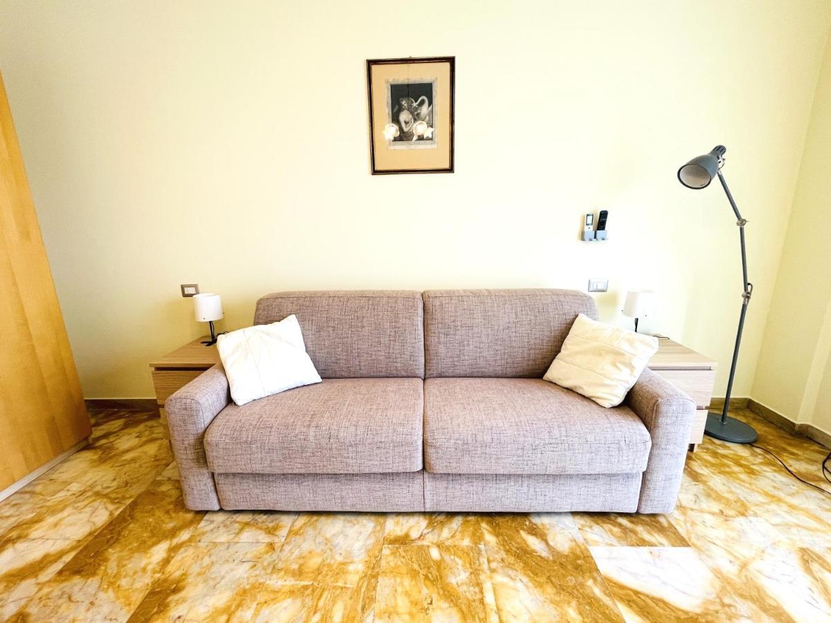Accomodo Mib27 Bivano Centrale Villa Milano Esterno foto
